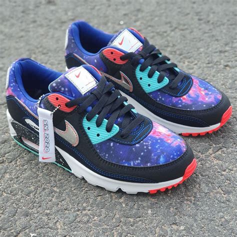 heren galaxy nike|Nike Air Max 90 Supernova (2020) Men's .